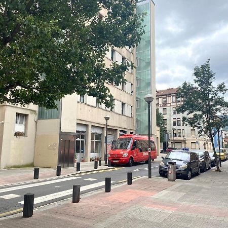 Precioso Apartamento Junto A Casco Viejo Bilbao Exterior foto